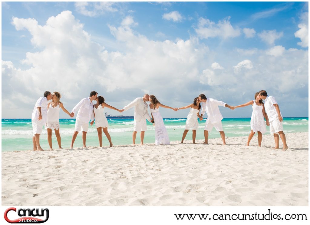 Family Reunion Portraits at Cancun Beach