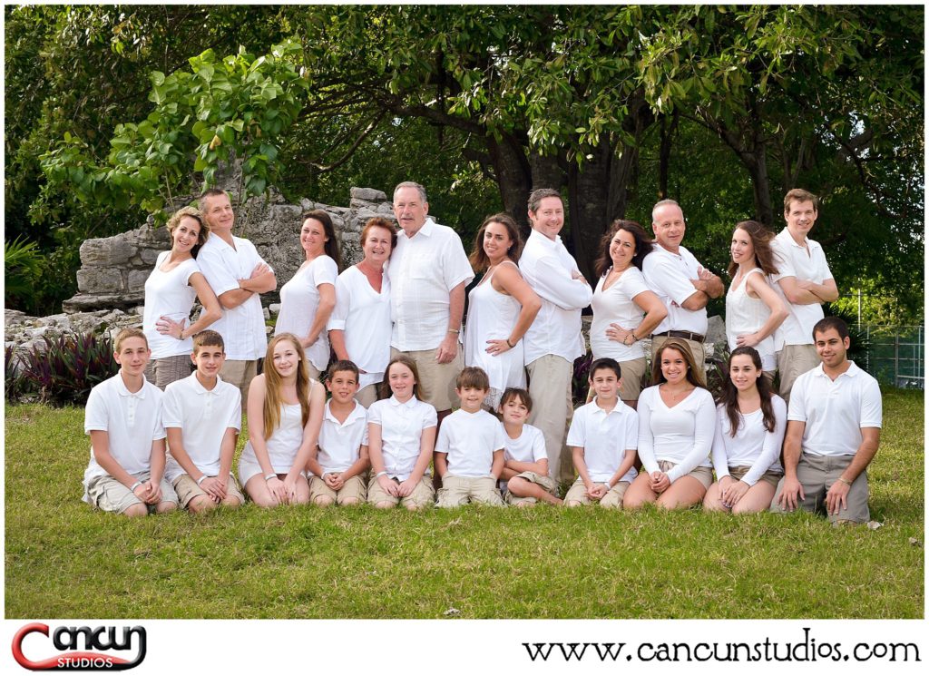Family Reunion Portraits at Cancun Beach